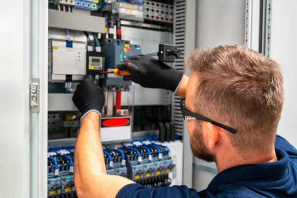 Best Licensed Electrician  in Garrettsville, OH